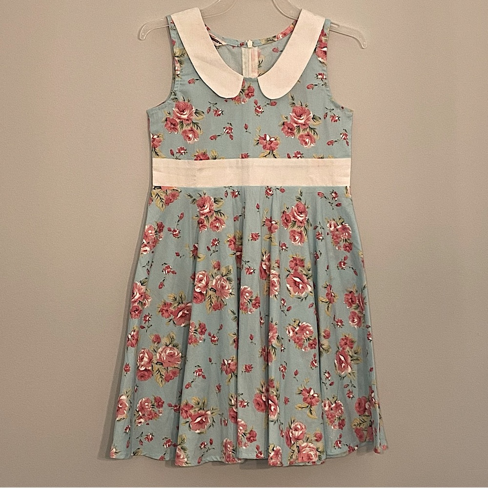 Girls size M floral collard dress